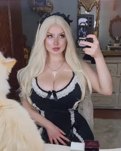 Potret Vixen Virago